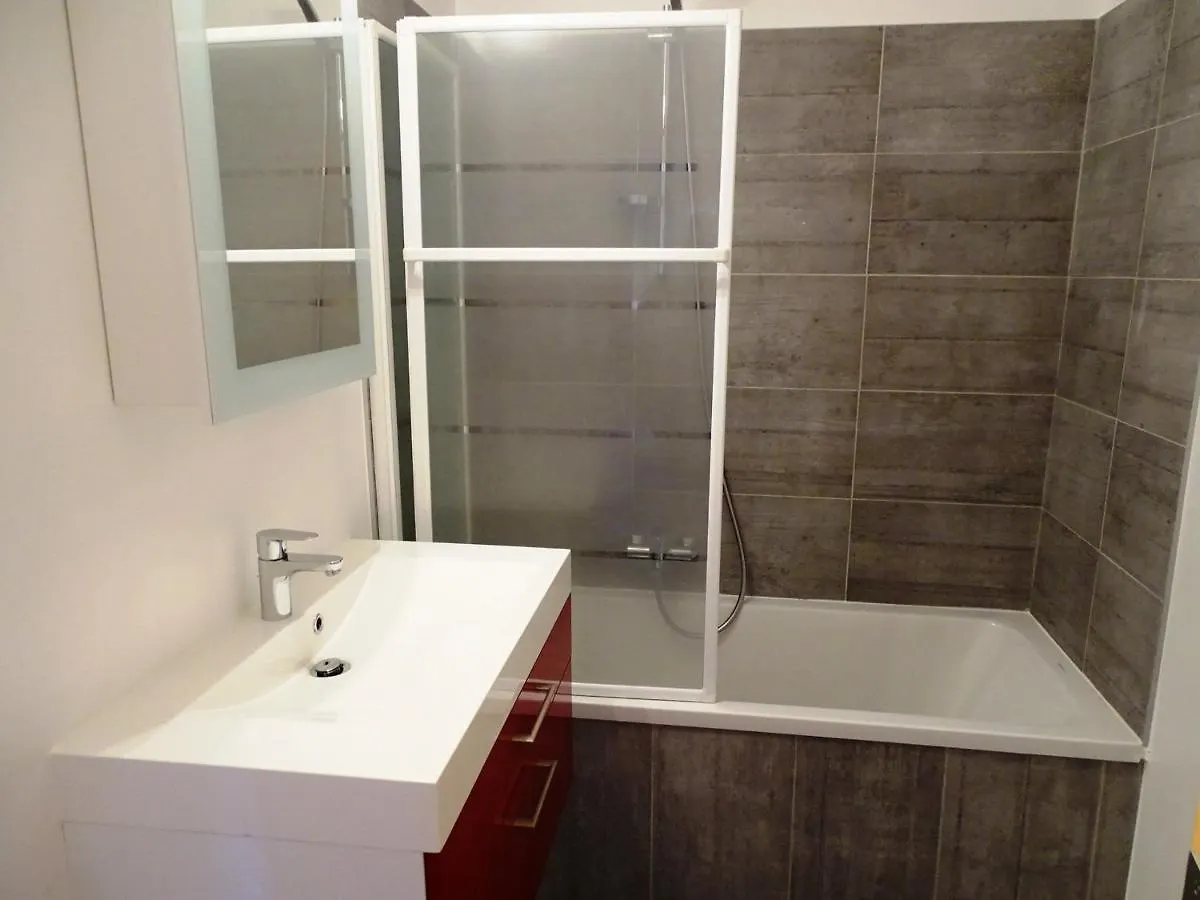 아보리아 Grand 2 Pieces Avec Balcon Proche Centre Et Aquariaz - Fr-1-634-23 아파트 프랑스